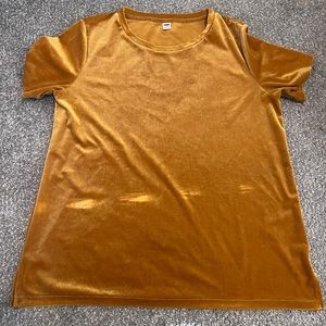 Womens velvet top